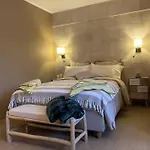 Apartment Montaigne *