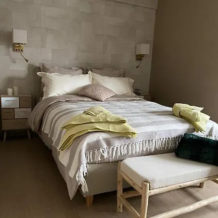 アパート Montaigne *